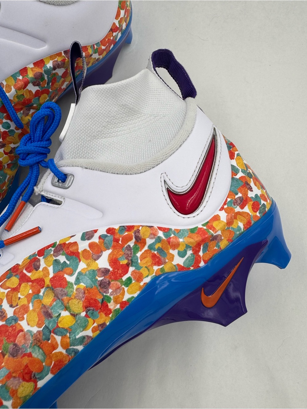Nike LeBron IV 4 Menace 3 Fruity Pebbles  Football Cleats Men’s 10.5, NEW NWOT - Picture 7 of 16